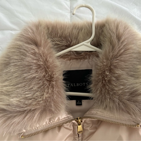 Talbots high shine faux fur vest EUC size large cream/sand color - Picture 4 of 6